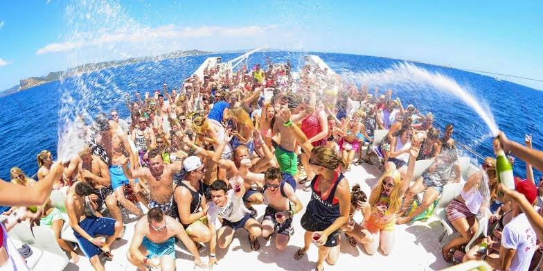 Catamaran Cruise in Montego Bay