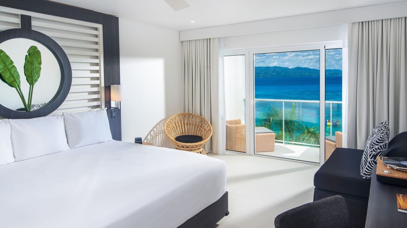 Private Airport Transfer: MBJ ↔ S Hotel Montego bay - Image 3