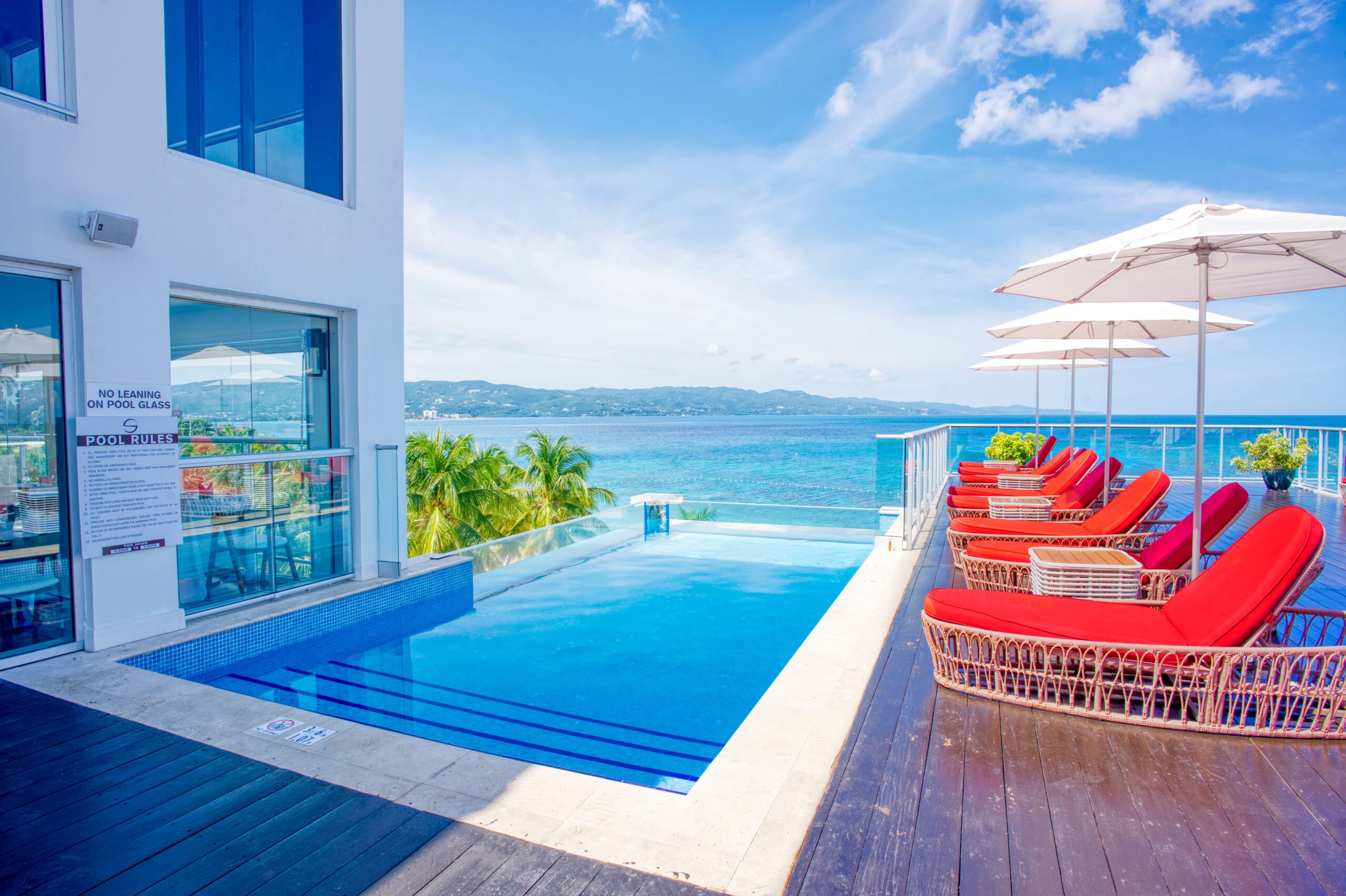 Private Airport Transfer: MBJ ↔ S Hotel Montego bay - Image 4